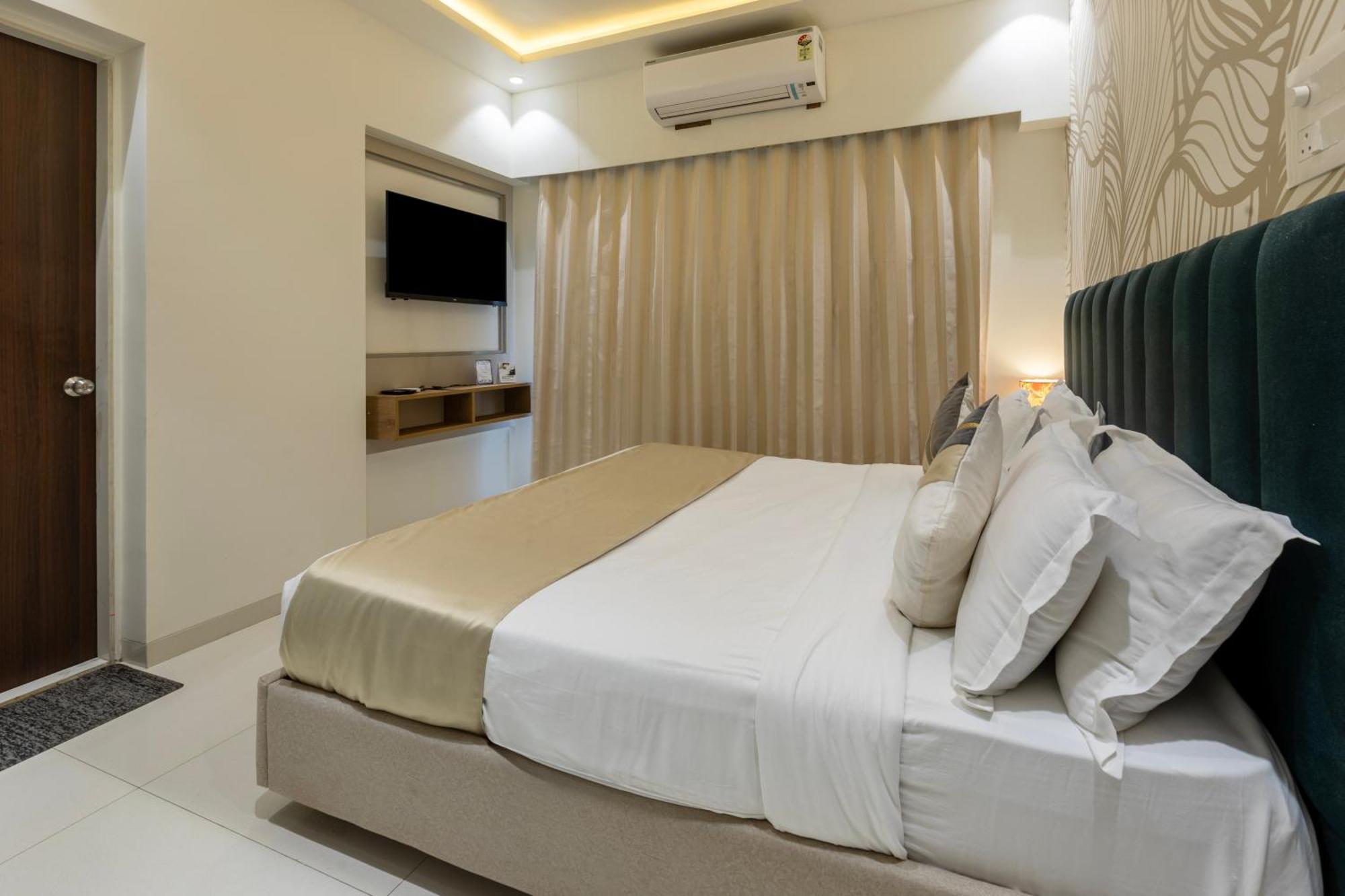 The Orion Premium Suites Mumbai Eksteriør bilde