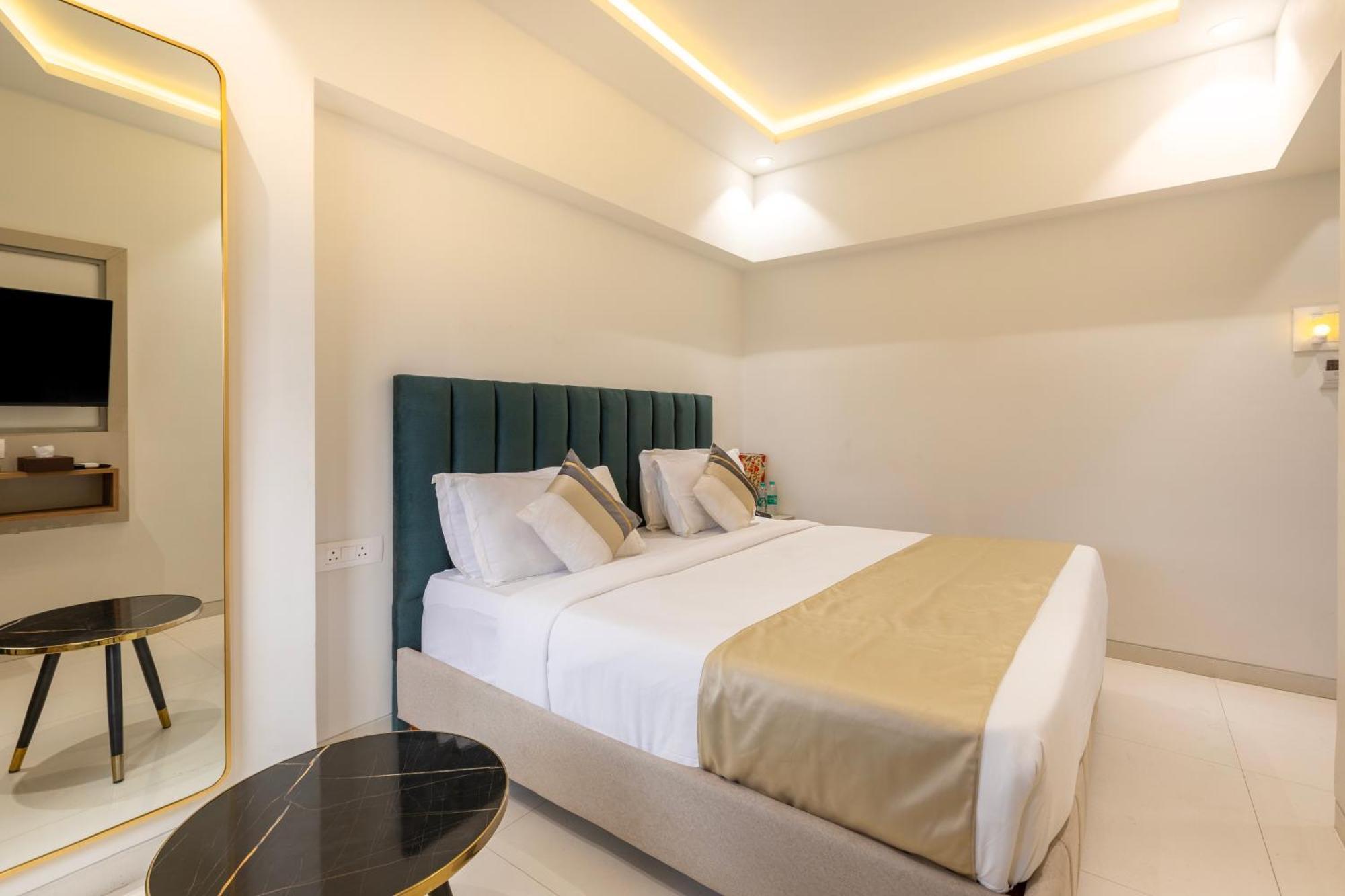 The Orion Premium Suites Mumbai Eksteriør bilde